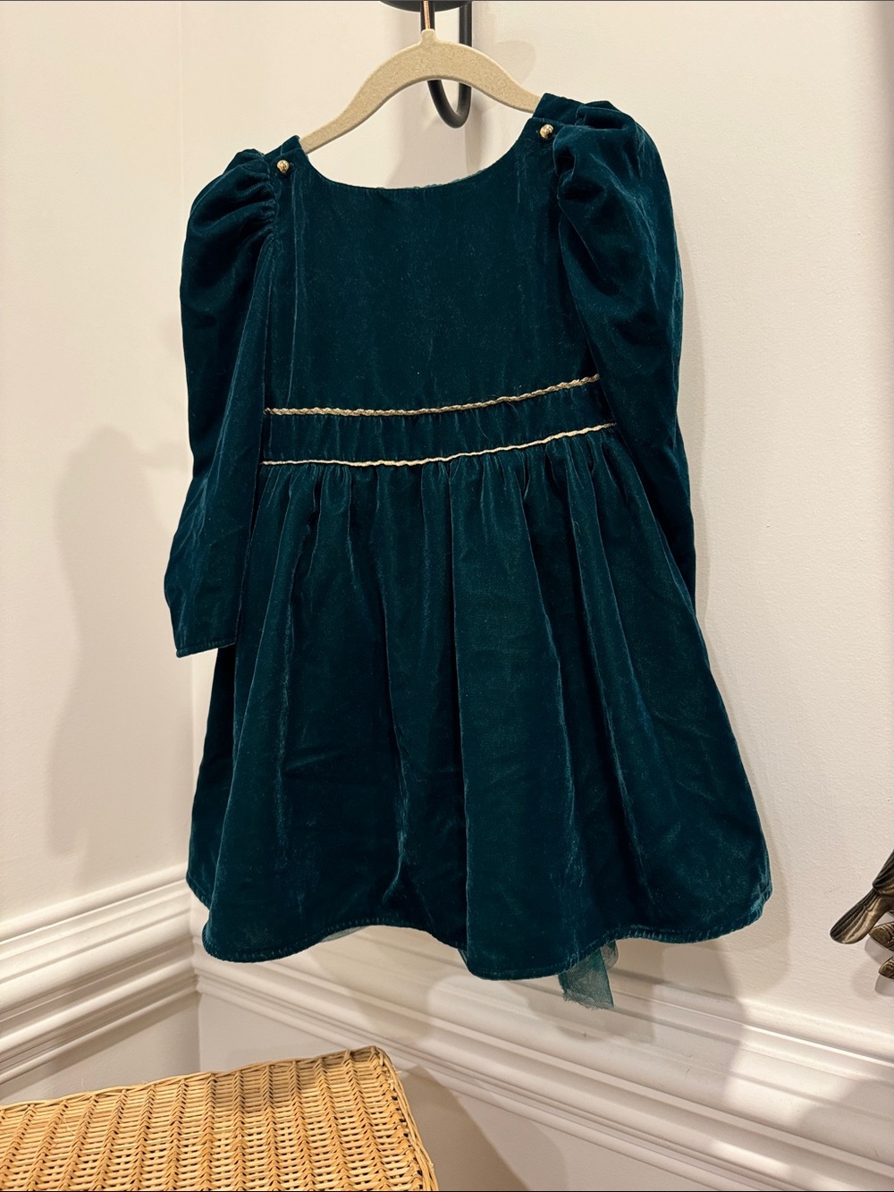 Frozen Green Velvet Dress with Puff Sleeves /sz 3